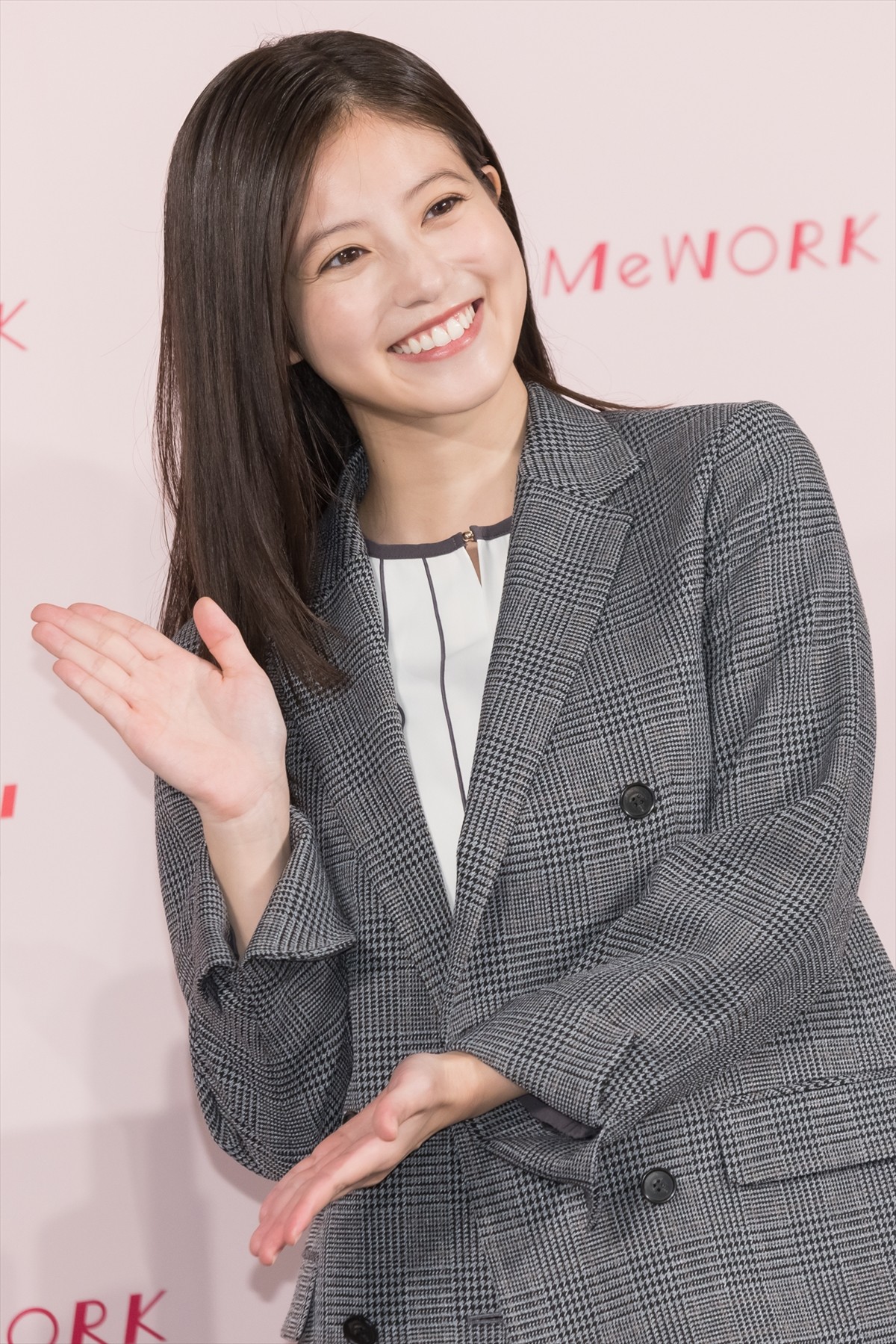 上戸彩、今田美桜は「フェロモンがムンムン」　若さに羨望も