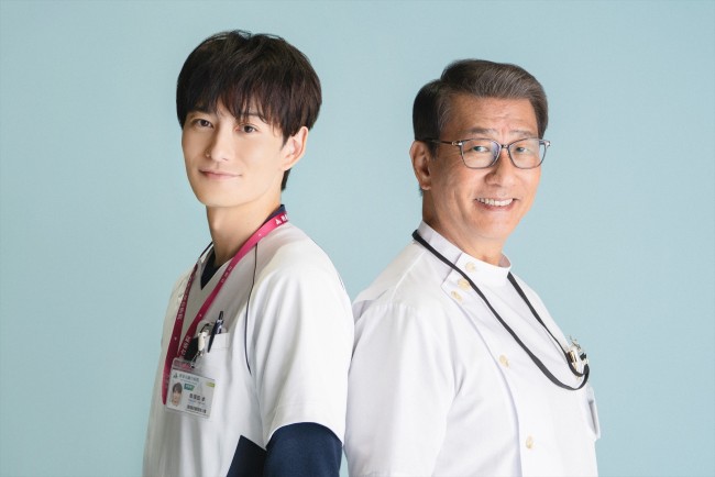 (左から)岡田将生、中井貴一
