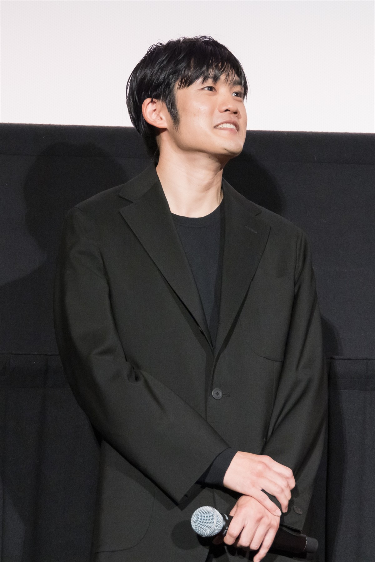 内野聖陽、岡田将生は「甘えんぼうみたい」「すごい可愛いんですよ」