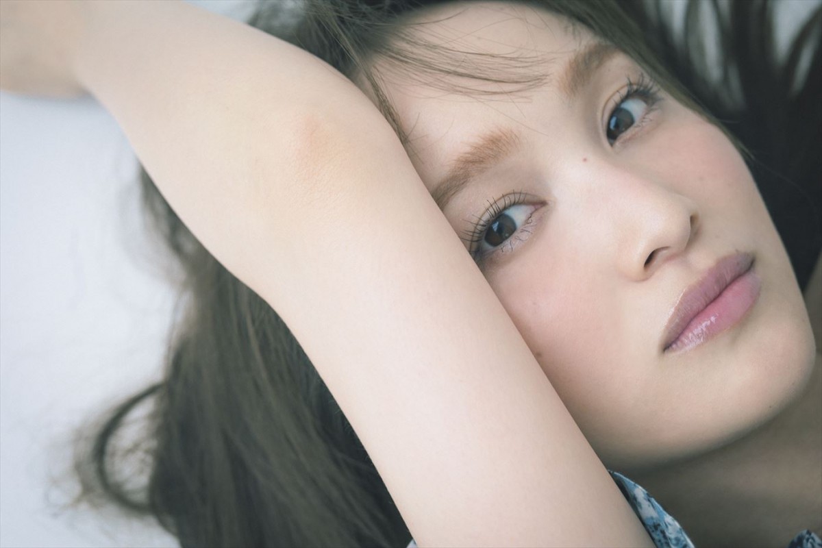ももクロZ・百田夏菜子、30歳を記念した初のフォトスタイルブックを12.24発売！