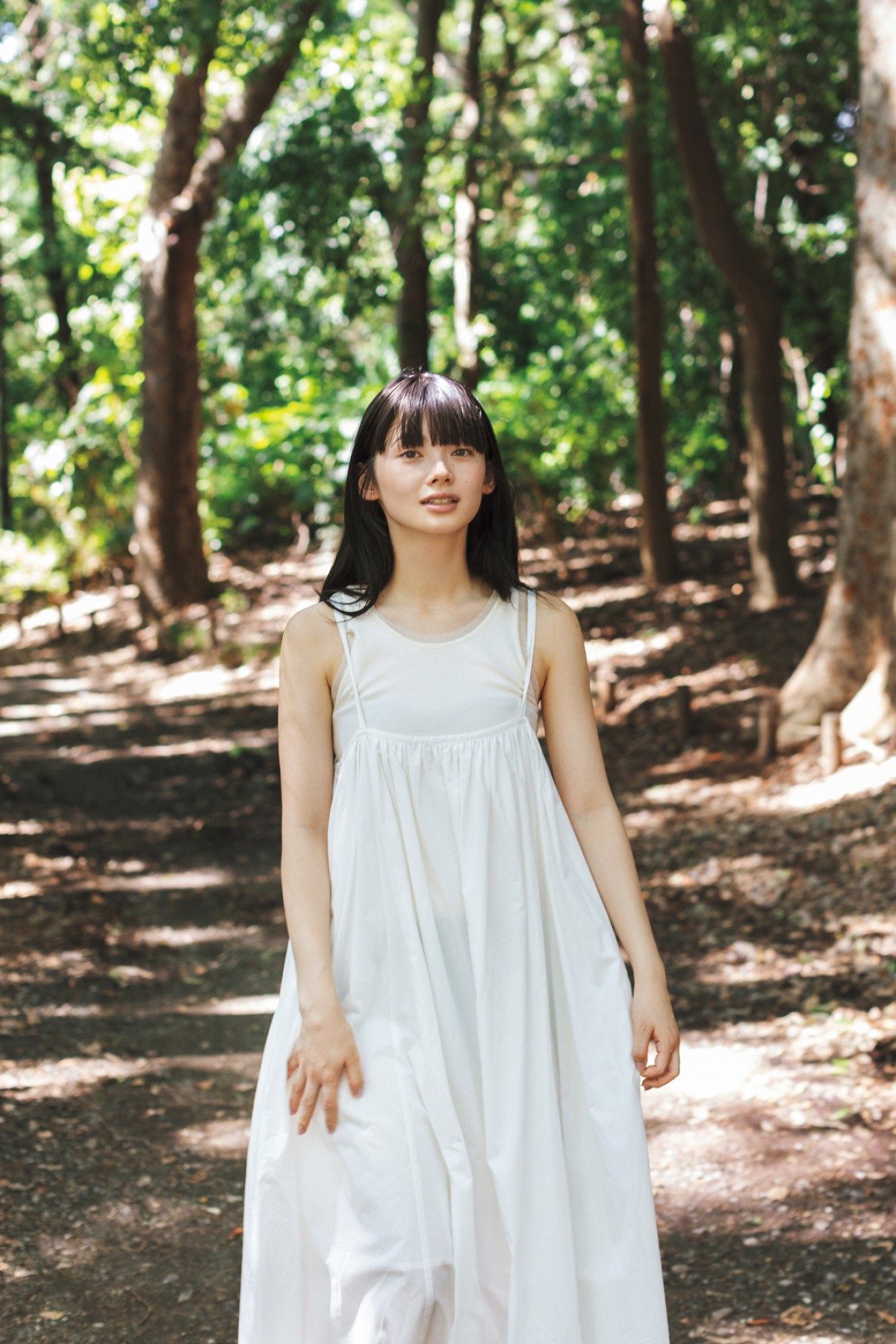 大注目の18歳女優、透明感あふれるグラビア　かわいすぎてスカウトされた現役JDも！