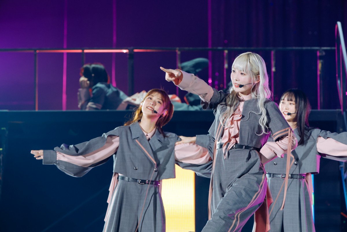 櫻坂46・齋藤冬優花が卒業セレモニー　サプライズで全メンバー登場「BAN」「手を繋いで帰ろうか」を披露