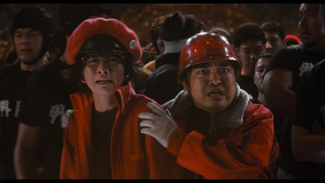 板垣李光人×加藤諒の赤血球コンビに注目！　映画『はたらく細胞』新たな場面写真