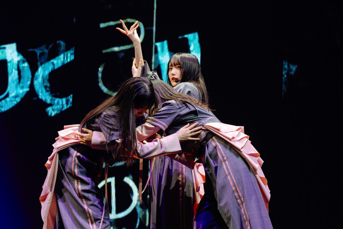 櫻坂46・齋藤冬優花が卒業セレモニー　サプライズで全メンバー登場「BAN」「手を繋いで帰ろうか」を披露