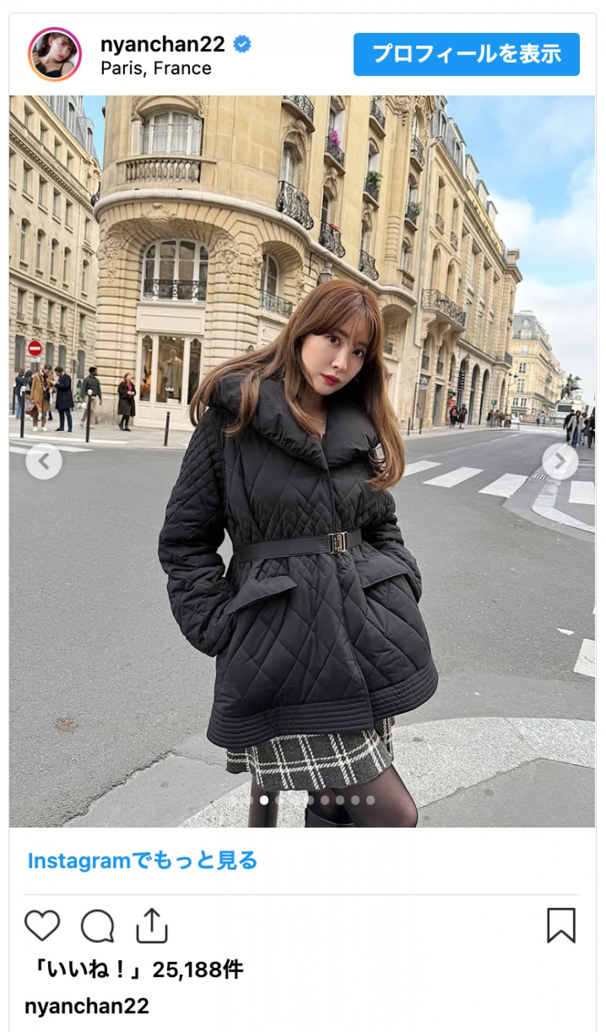 小嶋陽菜、ミニスカに胸元ざっくりドレスも　大胆インスタショットで36歳振り返る＜本日誕生日＞