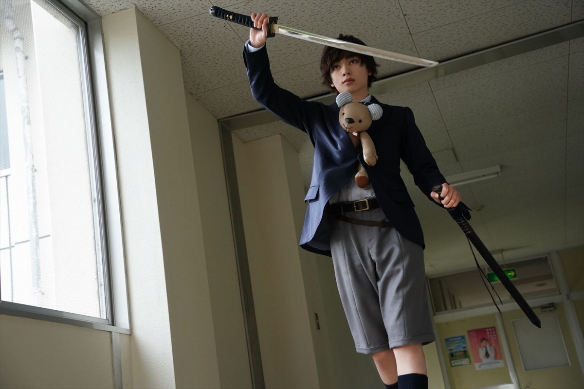 山崎賢人主演『アンダーニンジャ』場面写真14点解禁！　新キャストに山時聡真、柾木玲弥、前原滉ら　津田健次郎も声で出演