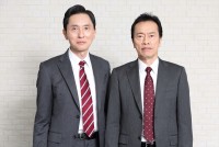 （左から）松重豊、遠藤憲一