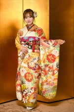 本田望結、20歳の振袖姿をお披露目！