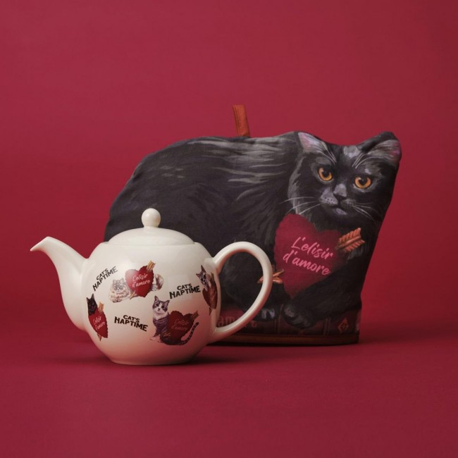 Afternoon Tea「ネコグッズ」が超かわいい！　ハートやオペラ鑑賞を楽しむシーンをデザイン