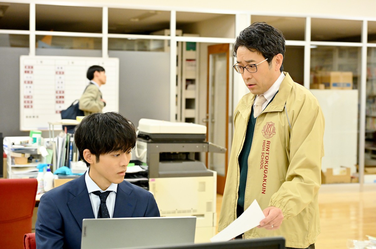 『御上先生』第4話　“是枝”吉岡里帆、隣徳学院に届いた怪文書の答えにたどり着く