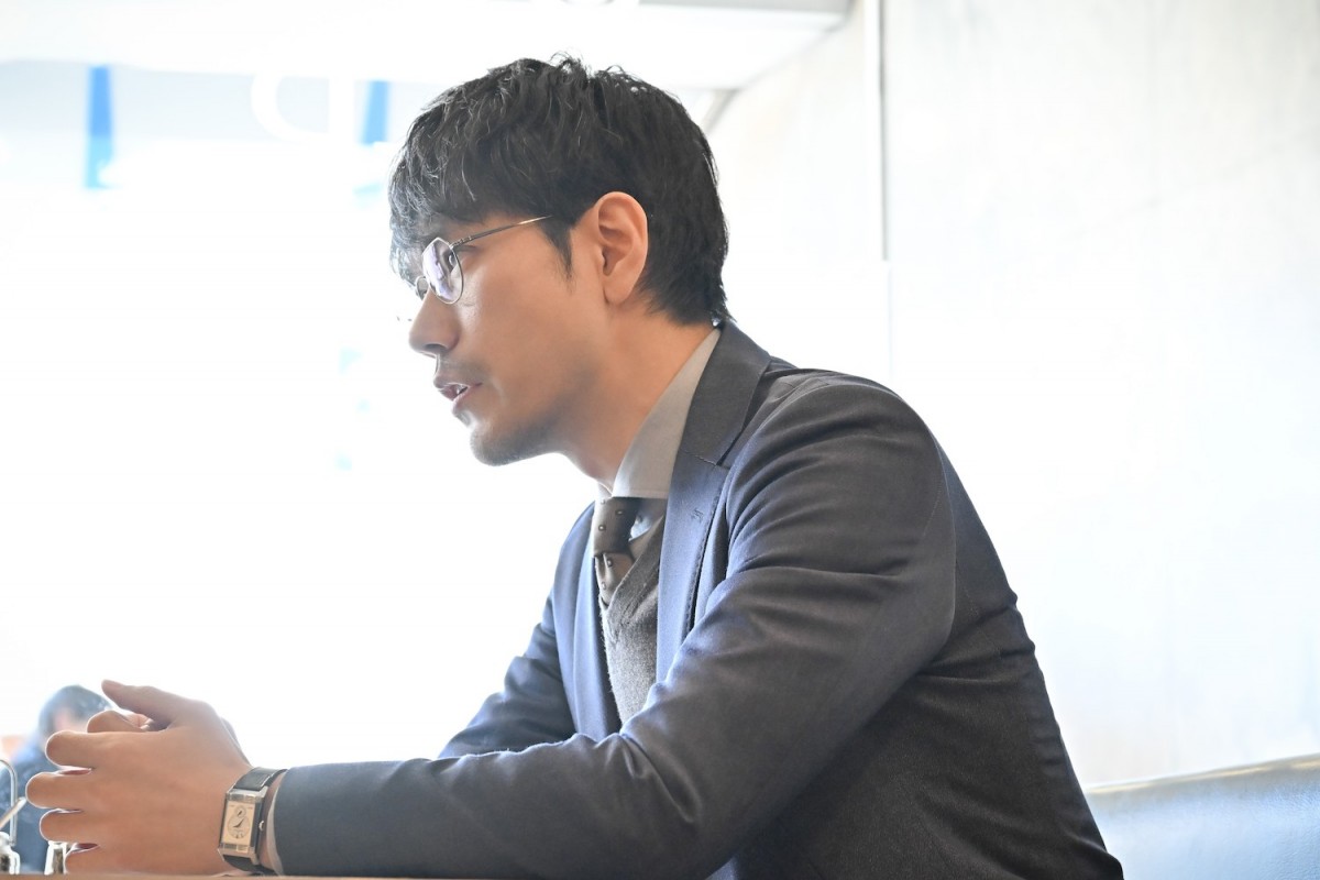 『クジャクのダンス、誰が見た？』第4話　弁護士“松風”松山ケンイチ、事件をくつがえす衝撃的な動画を目にする