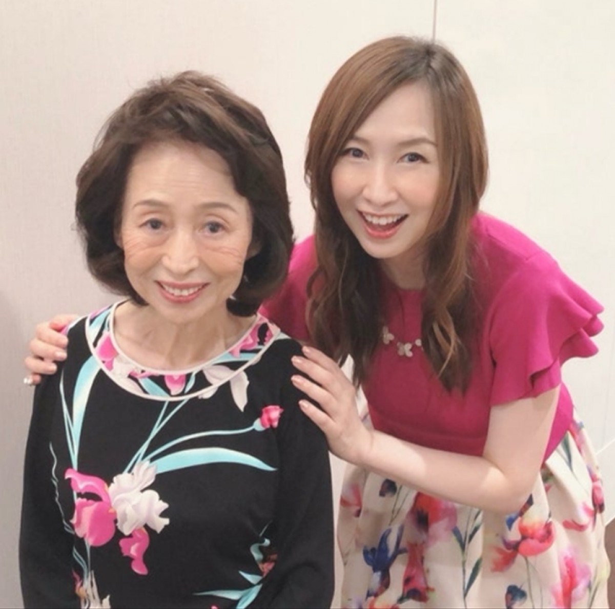 森口博子、母と2ショット　※「森口博子」オフィシャルブログ