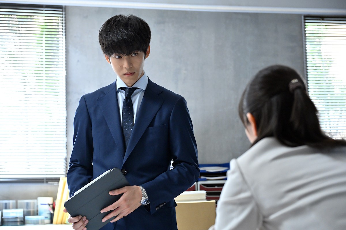 『御上先生』第4話　“是枝”吉岡里帆、隣徳学院に届いた怪文書の答えにたどり着く