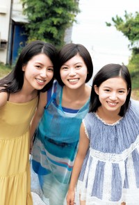 20日発売の「週刊ヤングジャンプ」（集英社）12号より佐々木3姉妹