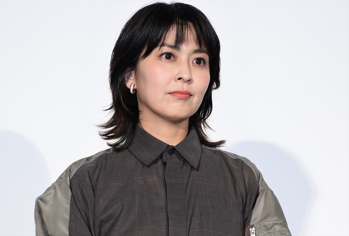 松たか子と松村北斗、バレンタインの「ファーストチョコ」の思い出を明かす