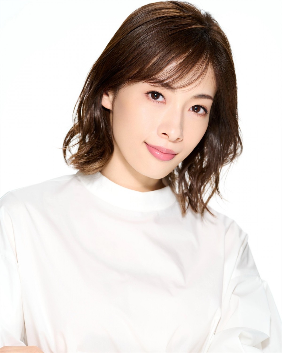 明日海りお主演ミュージカル『コレット』8月上演決定！　共演に大東立樹、七海ひろき、花乃まりあら