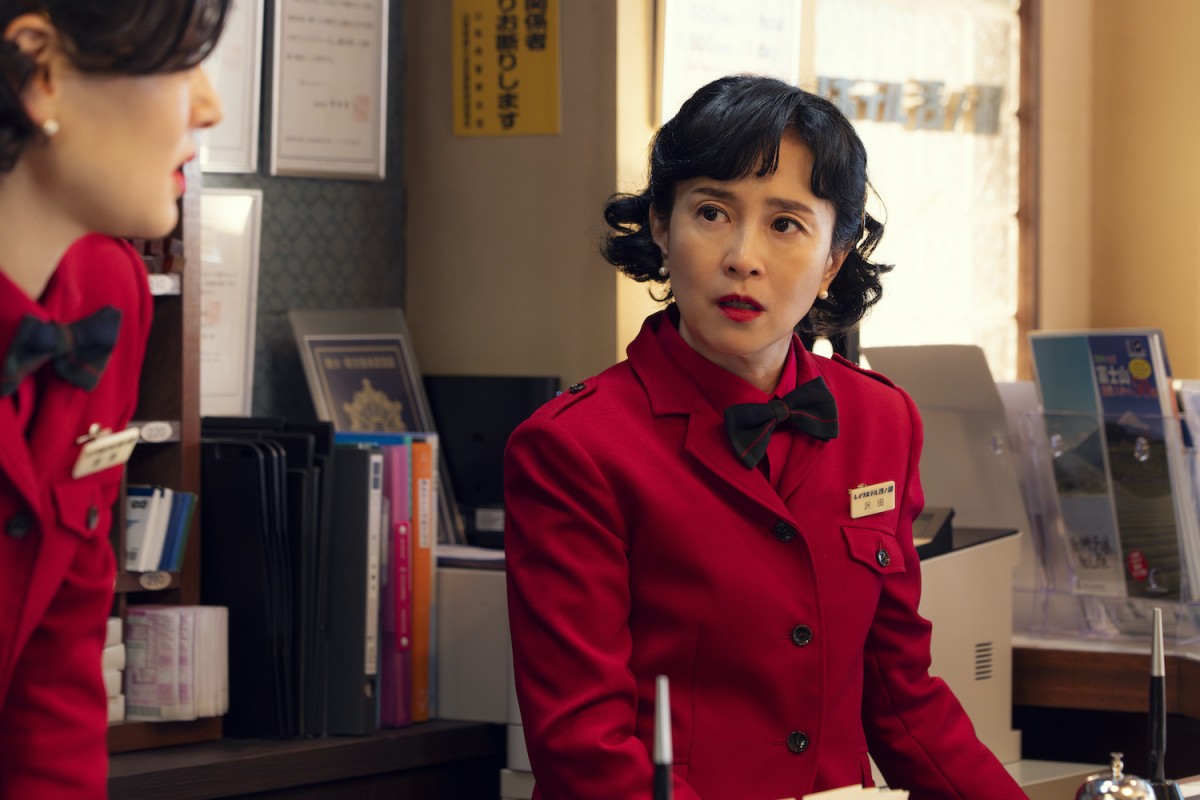 『ホットスポット』第6話　“清美”市川実日子、1人で富士山を眺める“村上”小日向文世を目撃