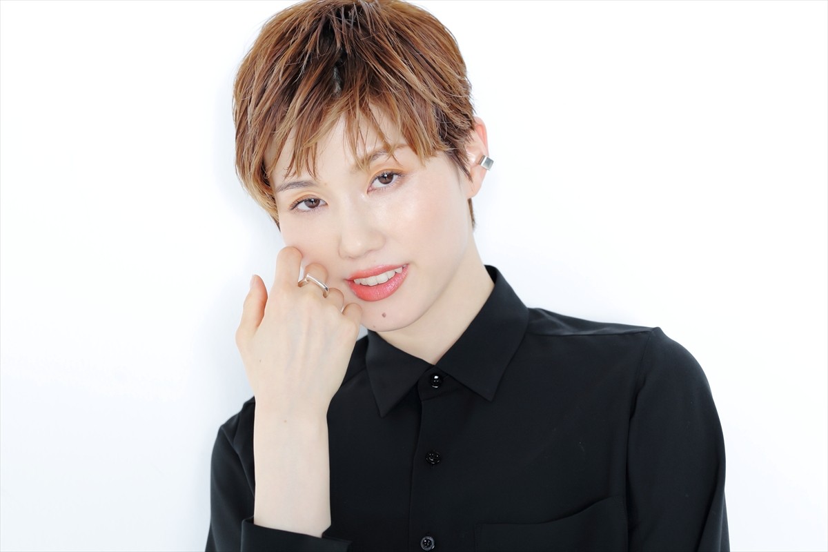 元宝塚雪組トップ・彩風咲奈「柔らかくなったと言われる」　退団から5ヵ月で生まれた変化