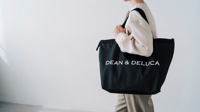 写真）DEAN & DELUCA「トラベルバッグ」登場！ 専用ポーチ付き
