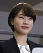 ドラマ『夫よ、死んでくれないか』に出演する松浦りょう
