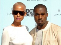 カニエ・ウェストが恋人たちに裸のような格好をさせる理由　元恋人アンバー・ローズが告白