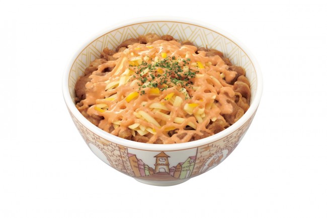 すき家「明太マヨチーズ牛丼」登場！　ピリ辛な明太マヨが絶妙にマッチした春メニュー