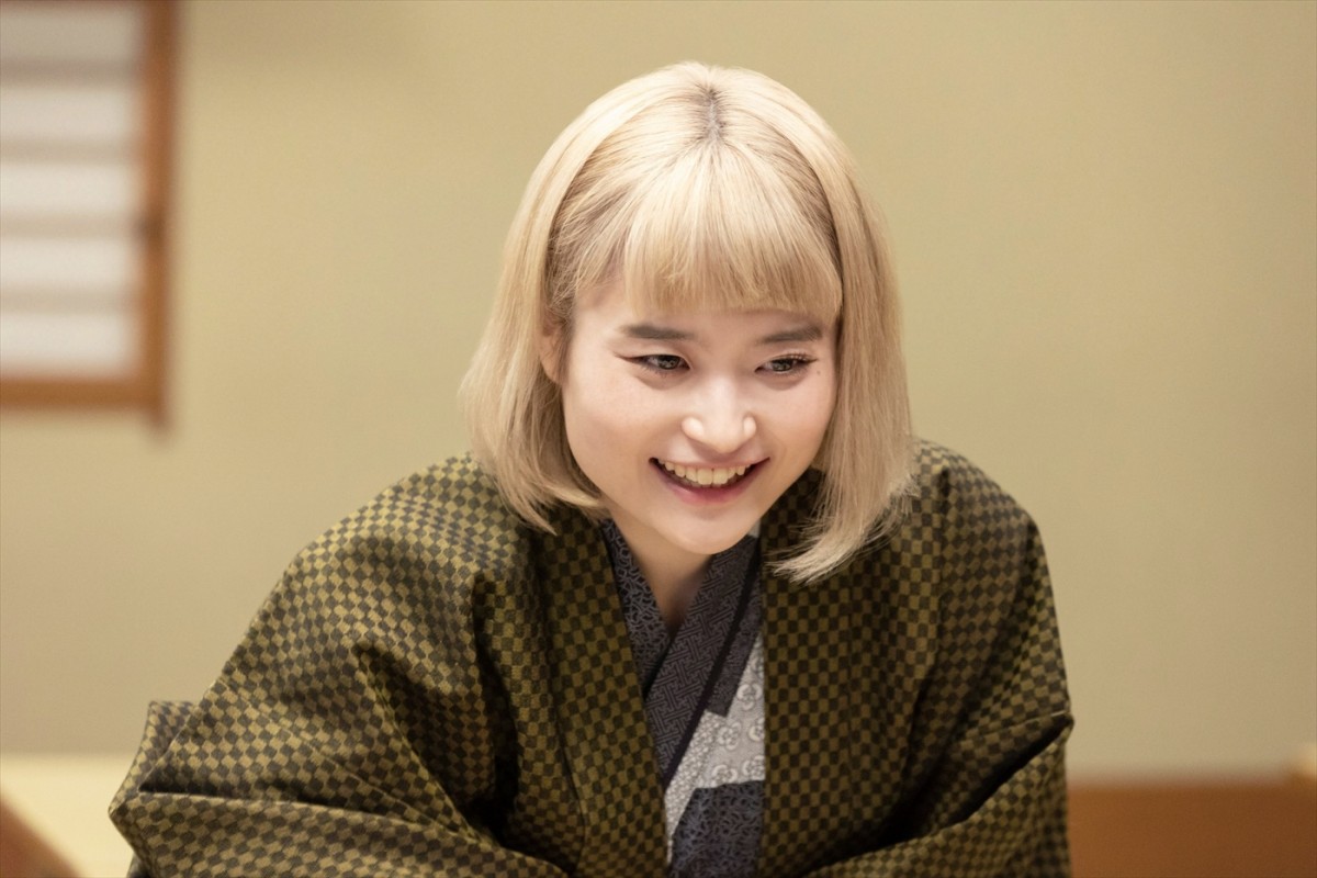 桜井ユキ主演『しあわせは食べて寝て待て』に福士誠治、西山潤ら出演決定！　桜井＆加賀まりこ＆宮沢氷魚の3ショットも到着
