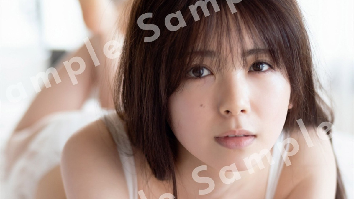 乃木坂46 筒井あやめ 1st 写真集『感情の隙間』書店特典:折り目なしB3ポスター(HMV&BOOKS SHIBUYA)