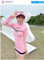 池永百合、ピンキーなゴルフコーデがかわいい　※「池永百合」インスタグラム