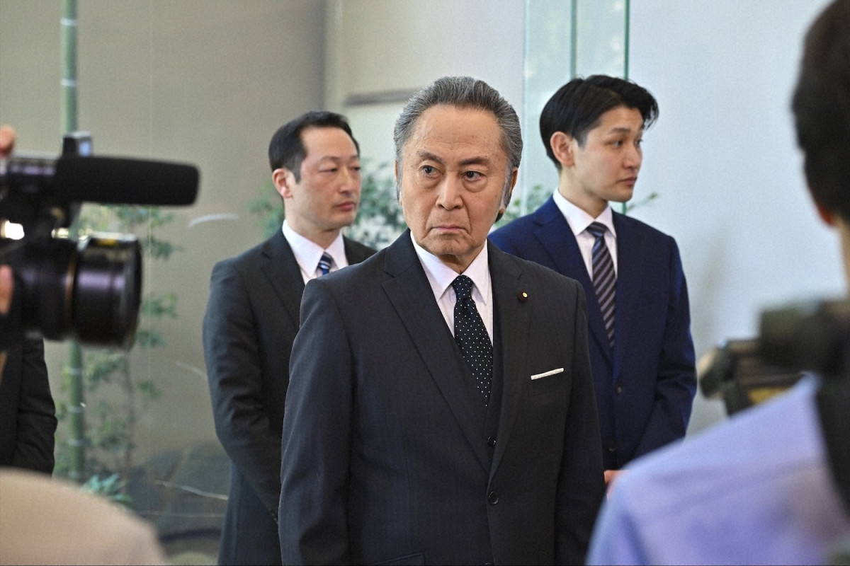 『キャスター』第2話　“進藤”阿部寛、オンラインスポーツ賭博の闇に迫る