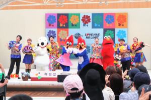 USJの仲間たちが大阪万博にやってきた！　初コラボで“ありがとう”の大切さ伝える〈取材レポ〉