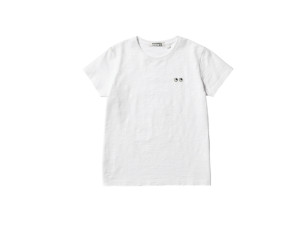 「ユニクロ」×「アニヤ・ハインドマーチ」夏コレクション登場！　使いやすさを追求したTシャツやポーチを用意