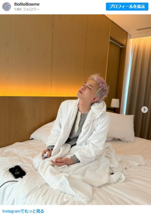 G-DRAGON、“たくましい背中”に注目集まる！　東京ドーム公演オフショに「美しい」「背中すごすぎる」と反響続々