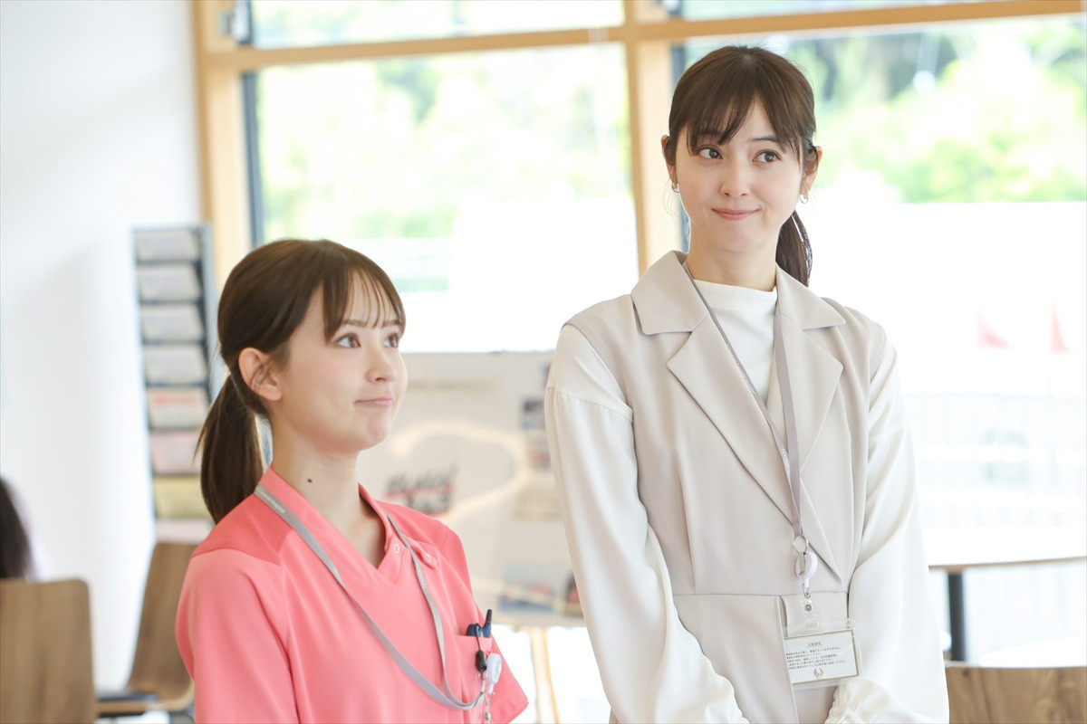 『天久鷹央の推理カルテ』“鷹央”橋本環奈＆“小鳥遊”三浦翔平がキス!?　急展開に「びっくりした」「鷹央かわいすぎる！」の声