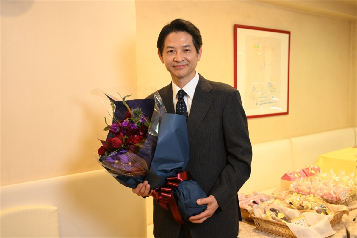 多部未華子主演「この作品に参加できたことは幸せ！」　『対岸の家事』笑顔と涙のクランクアップ