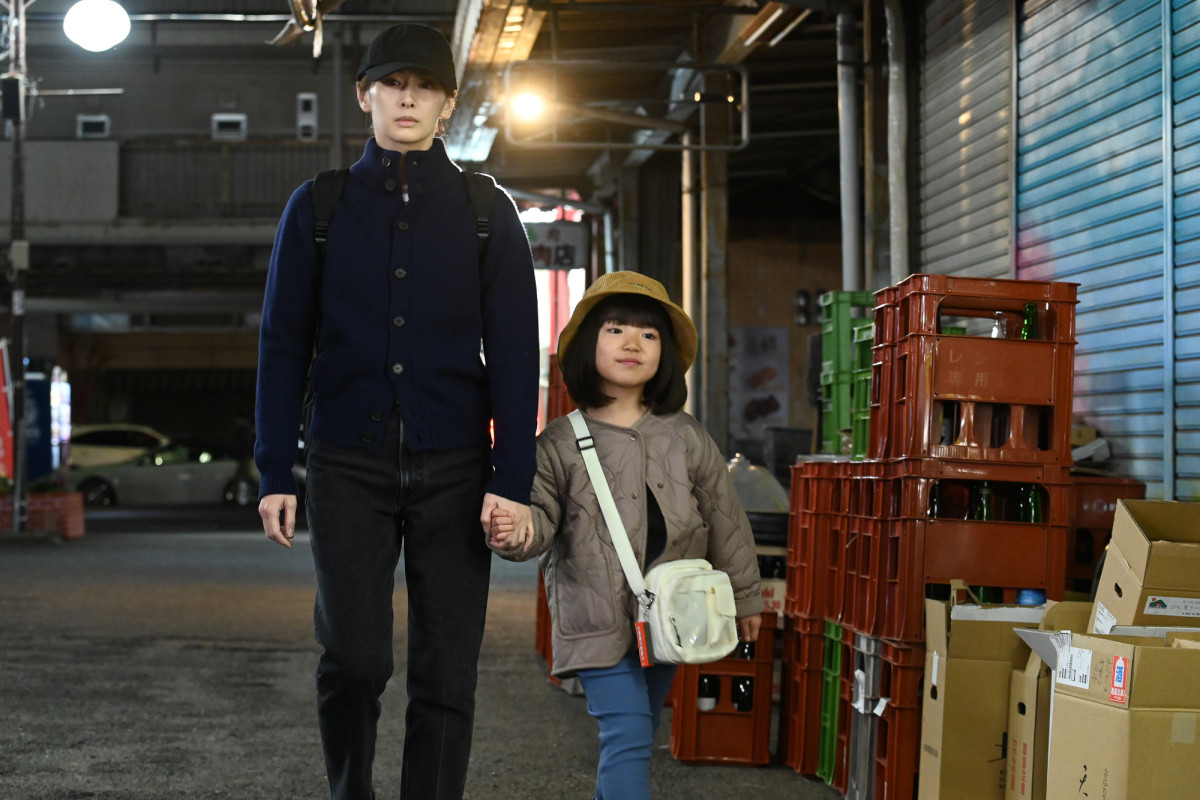 『あなたを奪ったその日から』第3話　“紘海”北川景子、“美海”前田花の戸籍問題に直面する