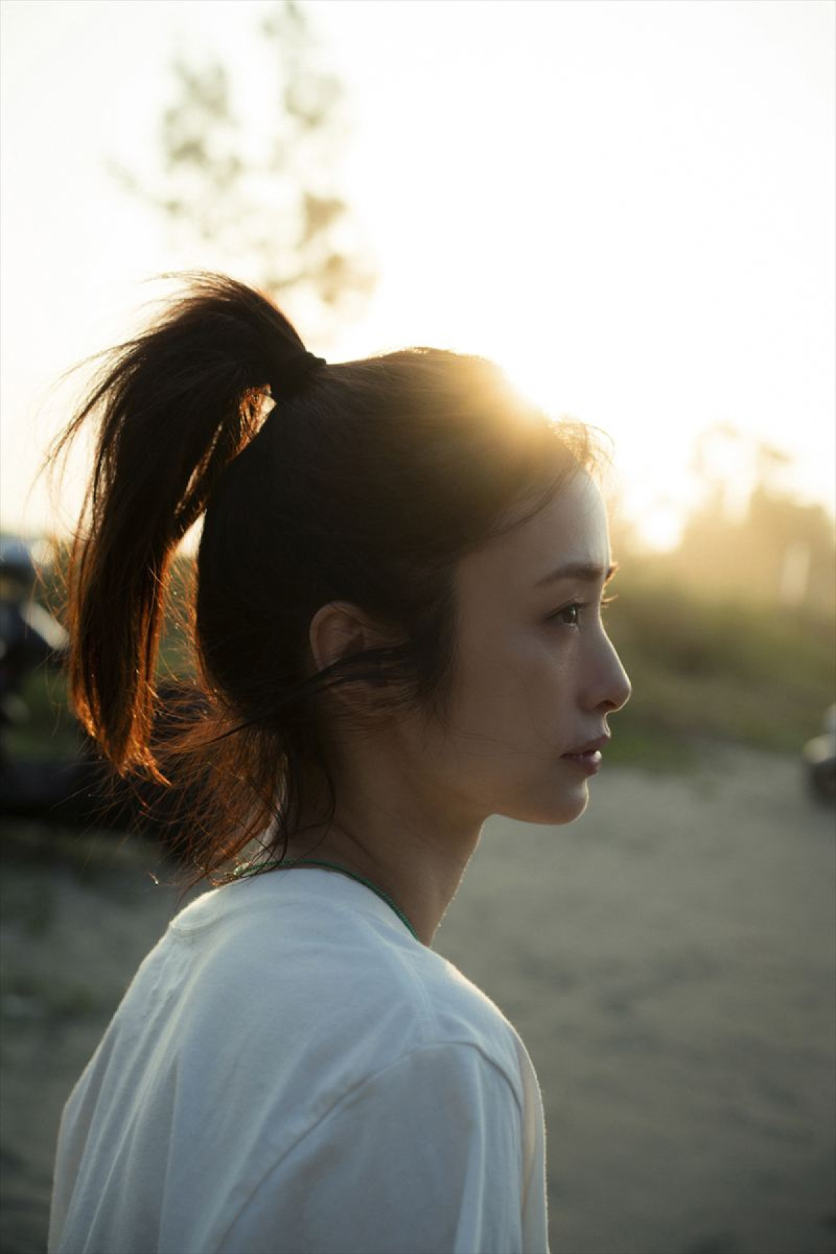 上戸彩、15年ぶり写真集発売へ　寝起きに食事風景も「普通ではなかなかできないような撮影をさせてもらえた」