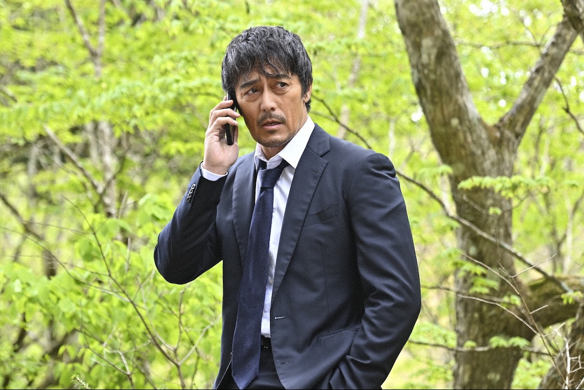 『キャスター』“進藤”阿部寛、“国定”高橋英樹に怒りの宣戦布告　その理由に騒然「極悪人」「かなりヤバい」（ネタバレあり）