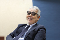 寺尾聰