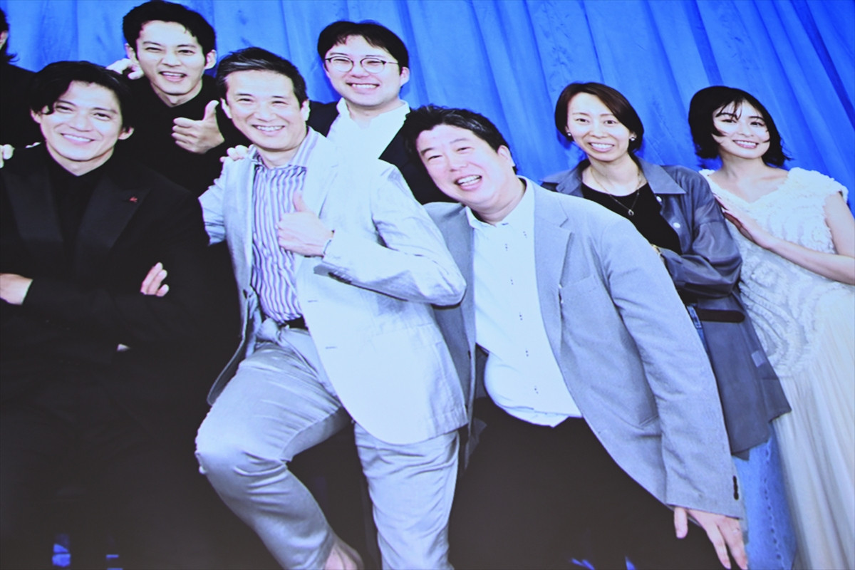 小栗旬、映画『フロントライン』初日に喜び「勇気をもらえる映画」　DMATへエールも
