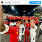 （左から）カルロス・サインツ、ジョシュア役のダムソン・イドリス、シャルル・ルクレール、ソニー役のブラッド・ピット　※「カルロス・サインツ」インスタグラム