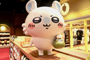 【フォト特集】ちいかわパークの内部をレポート！　展示からグッズまでたっぷりお届け