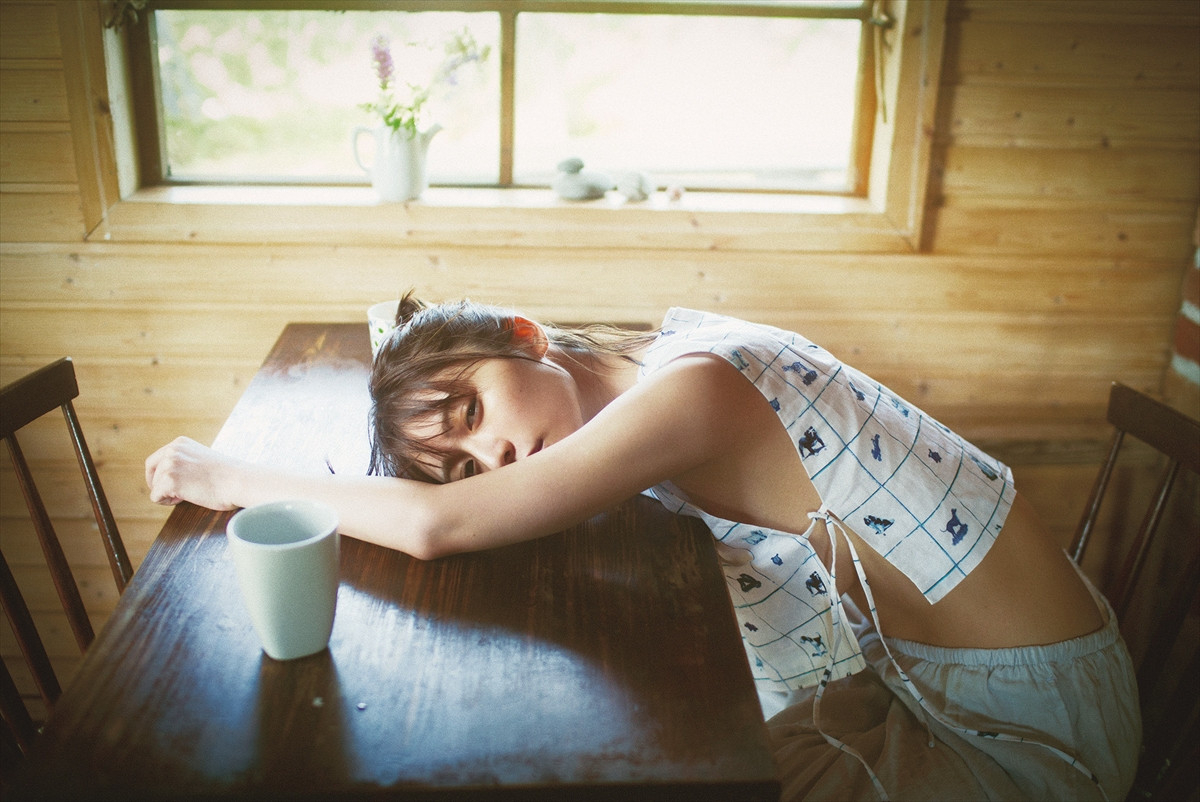 長濱ねる、8年ぶりの写真集　久しぶりの水着撮影は「等身大だけど美しいフォルムになったらいいなと」