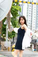 『永瀬莉子1st写真集glimmers』より