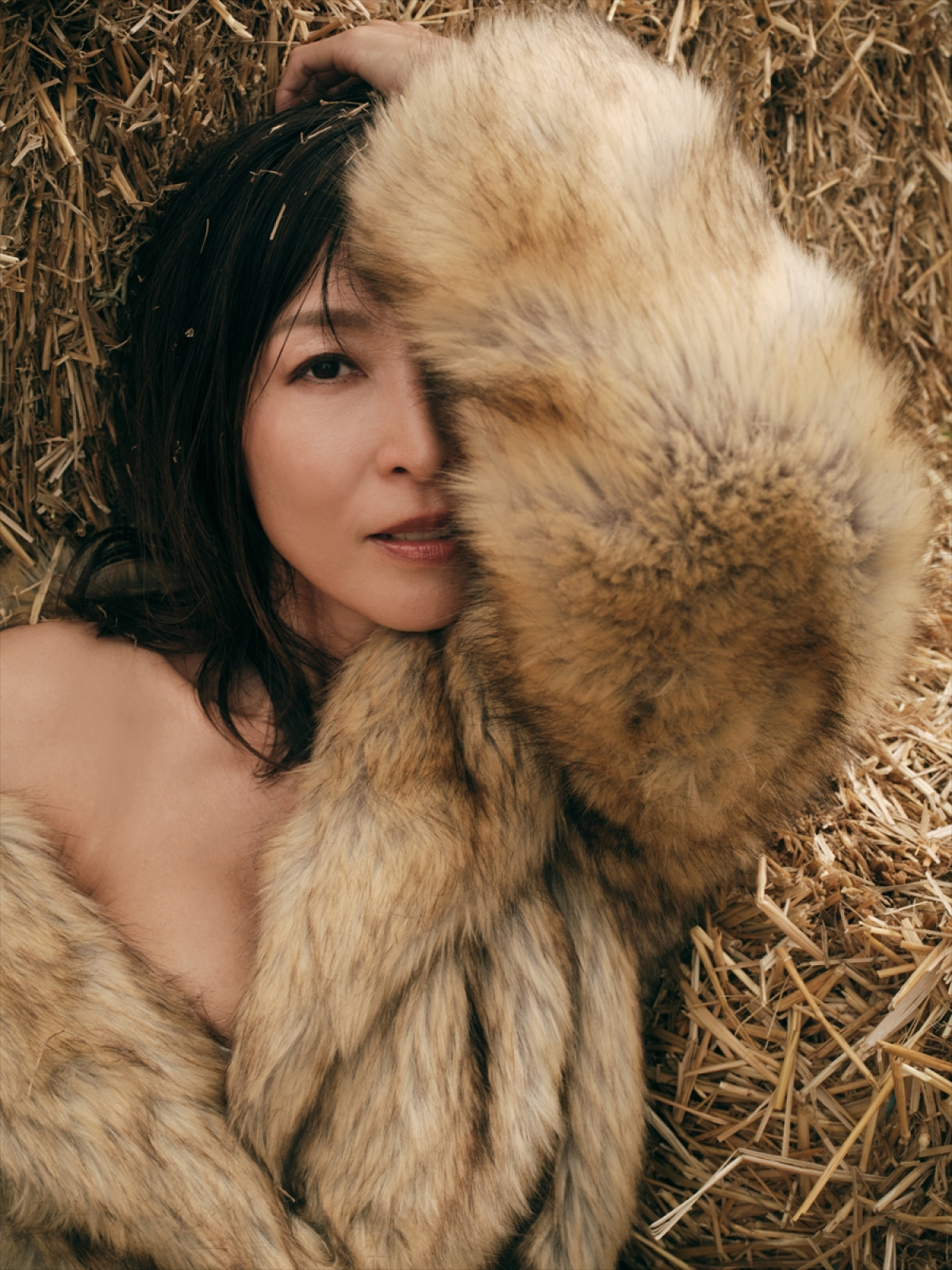 かとうれいこ、27年ぶり写真集『AROUND』発売決定　約30年ぶりに水着姿も披露