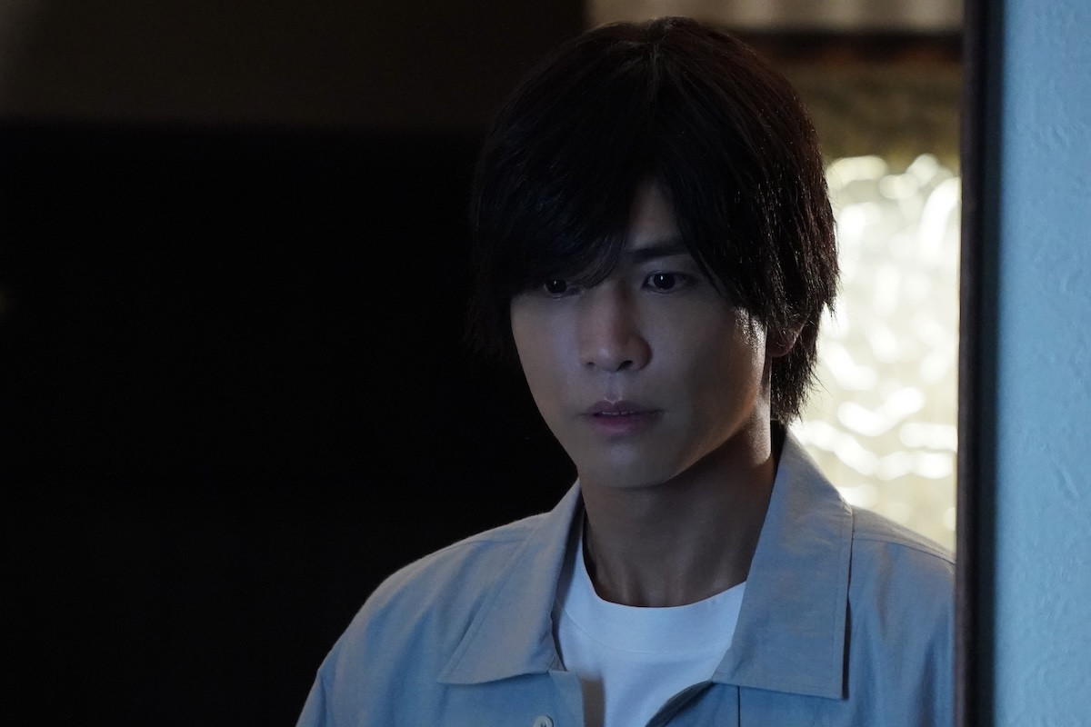 『DOCTOR PRICE』初回　“鳴木”岩田剛典、パワハラ医師にまさかの“お仕置き”　ネット驚き「思いっきり良すぎ」