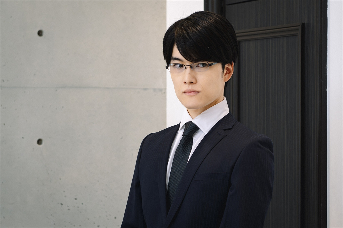 『レプリカ 元妻の復讐』第8話、“すみれ”トリンドル玲奈、“花梨”宮本茉由をIT企業CEOと引き合わせる