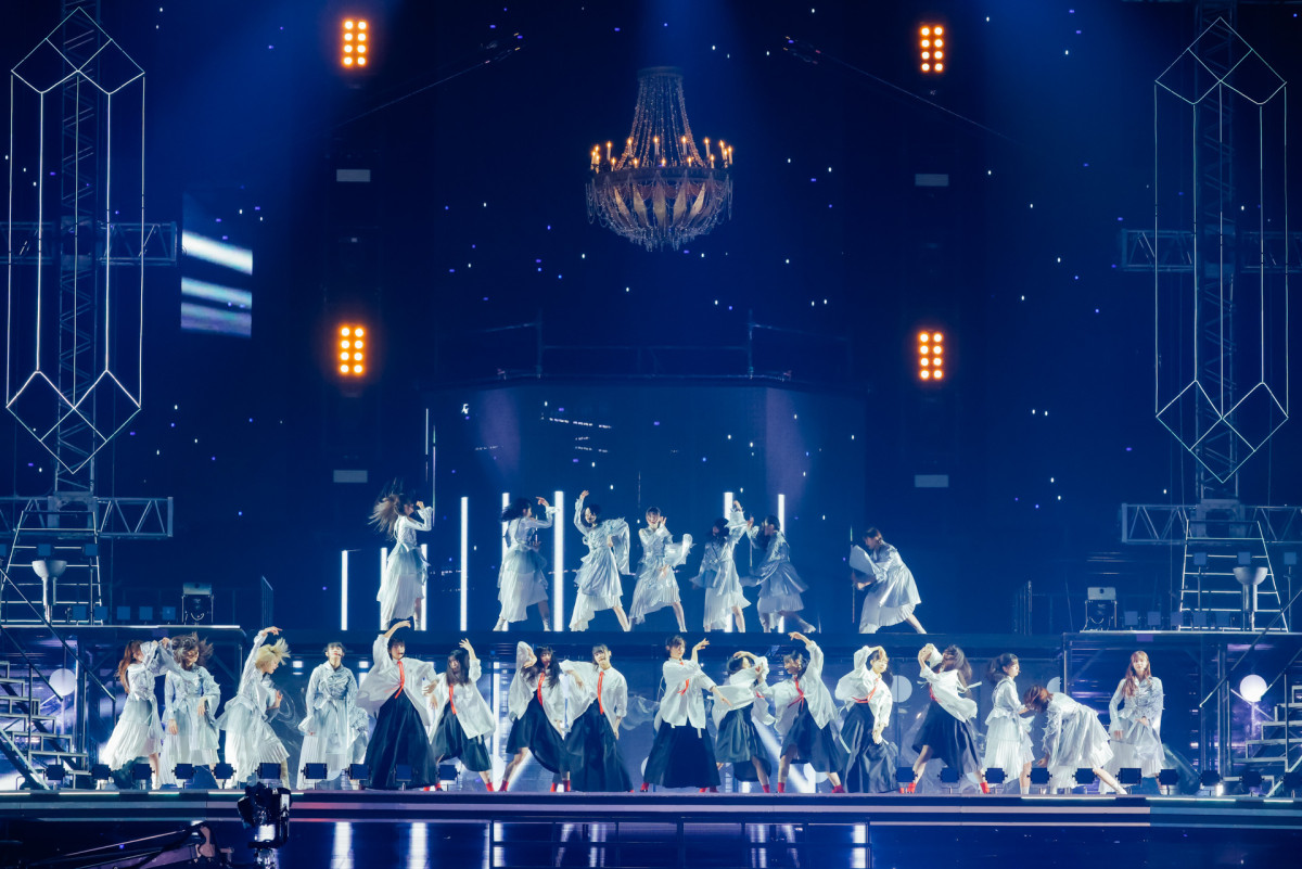 櫻坂46、“ほぼMCなし”の2時間40分　圧倒的パフォーマンスにBuddies熱狂