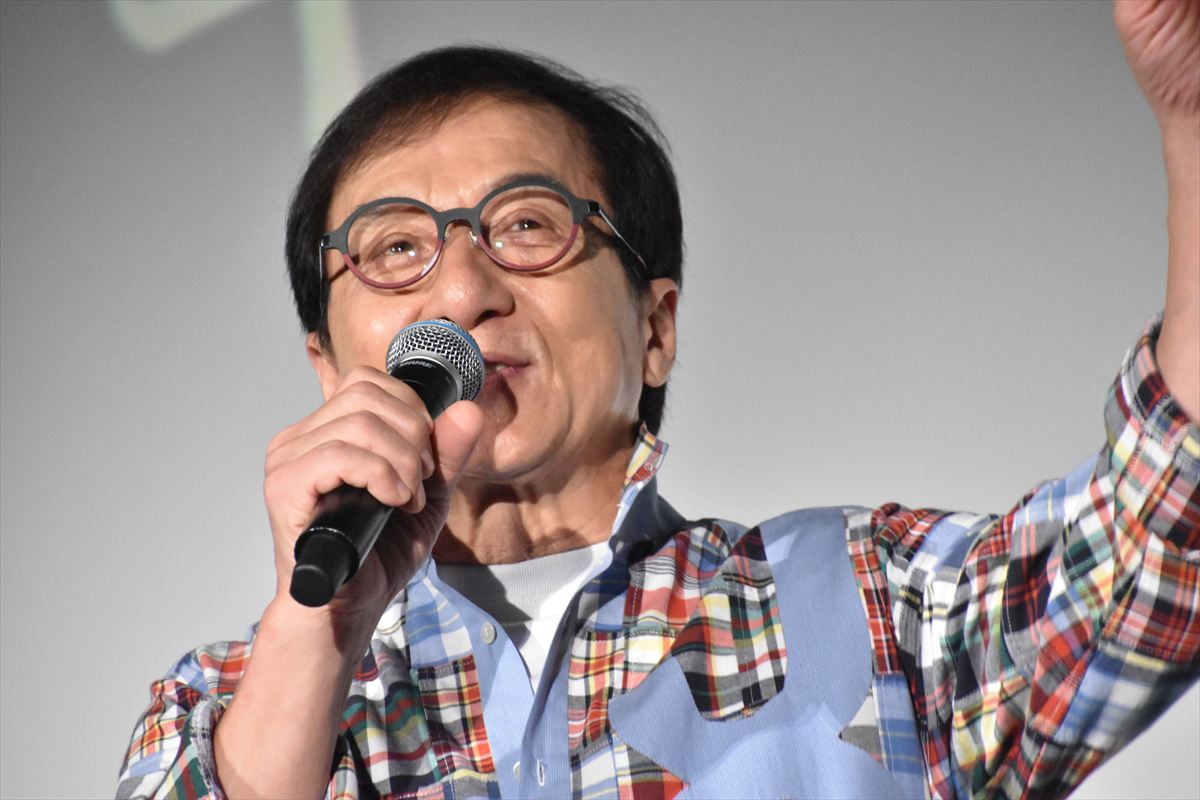 ジャッキー・チェン71歳、驚異の舞台あいさつ2日で11回登壇「もう1回やっても大丈夫！」