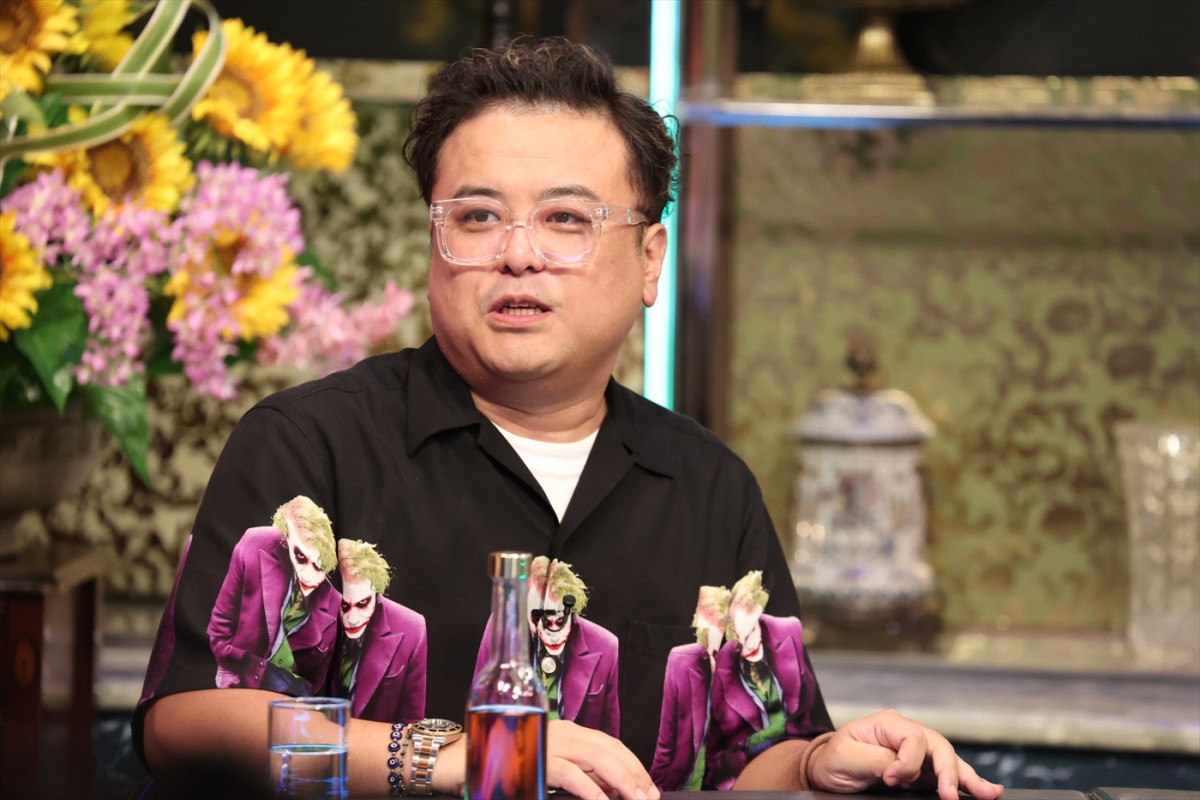 トラジャ・松倉海斗、人に話しても絶対ウソだと思われるエピソードをめぐり窮地に？　今夜の『酒のツマミになる話』